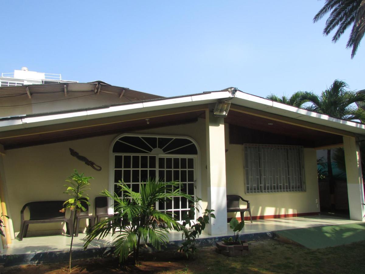 Posada Hostal Miss Marlly San Andres  Exterior photo